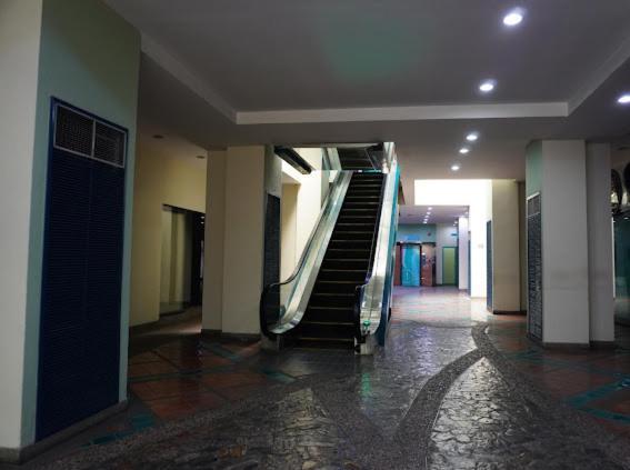 Young Place بانكوك المظهر الخارجي الصورة