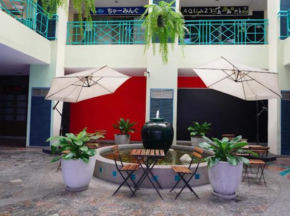Young Place بانكوك المظهر الخارجي الصورة